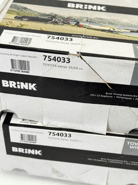 Toyota OE 754033 1802200226 Спеціальна проводка фаркопу BRINK 7PIN OEM Toyota Verso 09- 754033