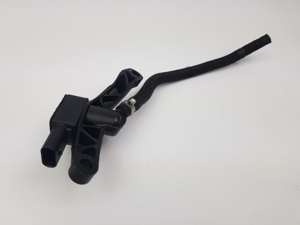 Mercedes-Benz OE A0009057007 A6560903000 Датчик тиску повітря Mercedes w206 А0009057007