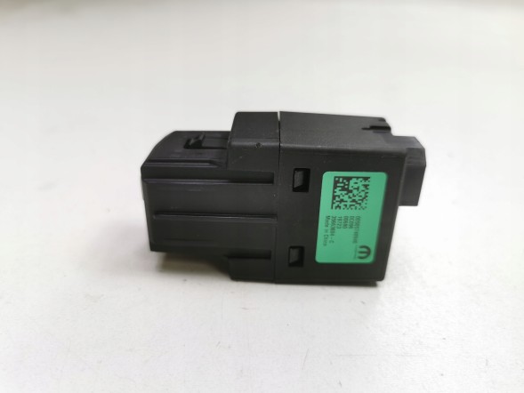 Mopar ЦЕНТРАЛЬНА КОНСОЛЬ USB TYPE-C ПОРТ ЗАРЯДКИ DODGE HORNET 2023-2024 50574094