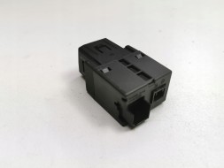 Mopar ЦЕНТРАЛЬНА КОНСОЛЬ USB TYPE-C ПОРТ ЗАРЯДКИ DODGE HORNET 2023-2024 50574094