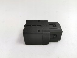 Mopar ЦЕНТРАЛЬНА КОНСОЛЬ USB TYPE-C ПОРТ ЗАРЯДКИ DODGE HORNET 2023-2024 50574094