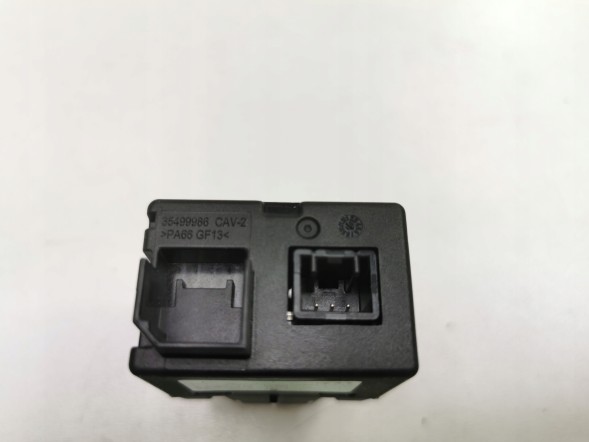 Mopar ЦЕНТРАЛЬНА КОНСОЛЬ USB TYPE-C ПОРТ ЗАРЯДКИ DODGE HORNET 2023-2024 50574094