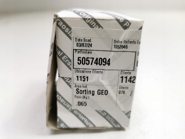 Mopar ЦЕНТРАЛЬНА КОНСОЛЬ USB TYPE-C ПОРТ ЗАРЯДКИ DODGE HORNET 2023-2024 50574094