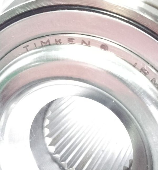 Timken LR076692 Маточина передня з підшипником Land Rover Discovery 3 4 Range Rover Sport TIMKEN