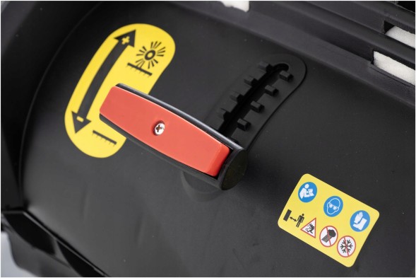 MTX 1.517-106.0 РУЧНА ПІДМІТАЛЬНА МАШИНА KM 70/20C