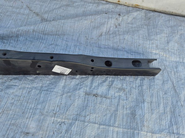 Volkswagen OE 7E0803317 ORG VW T5 T6 T6.1 КРОНШТЕЙН ПОРОГА ЗАХИСТ ПОРОГА 7E0803317