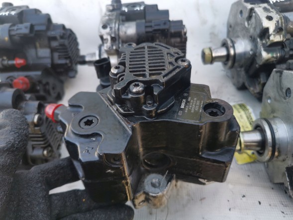 Bosch 0445010094 DCI Паливний насос cr bosch 0445010094
