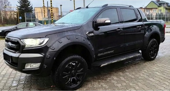 4UP RANGT715-18 ПЛАСТИКОВІ РОЗШИРЕННЯ 8 СМ БРИЗКОВИКІВ НАДКОЛІВ FORD RANGER T7 (2015-2018)