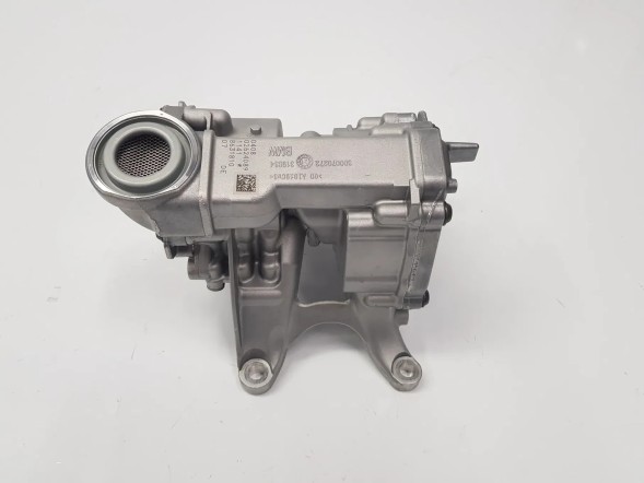 BMW OE 8631810 11418631810 НОВИЙ масляний насос BMW 8631810 F39 F40 F45 F46 F48 G20 G28 G29 G30 G3