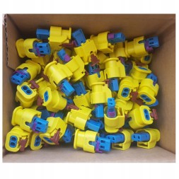 e-connectors 42831800/4H0973323/3-1718643-1/100 Вилки типу 4H0973323 (100 штук - тільки корпус)