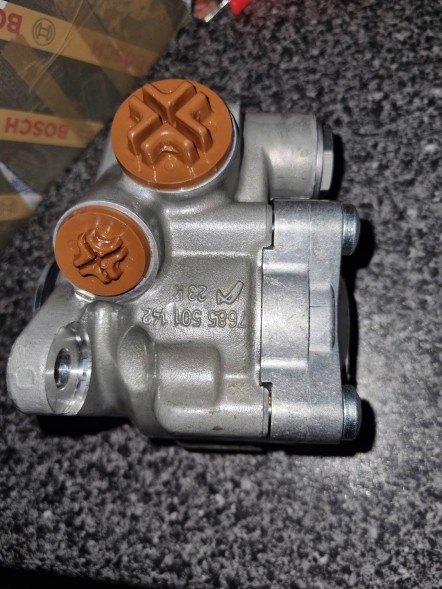 Bosch K S01 000 417 Bosch ks01000417 насос рульової передачі man