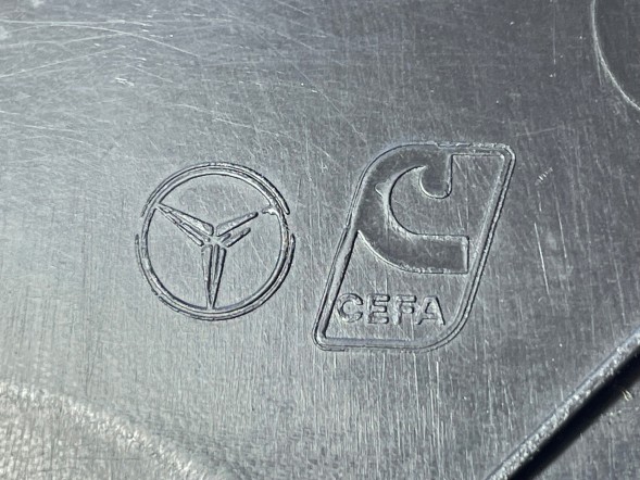 Mercedes-Benz OE A4476803106 A 4476803106 A 447 680 31 06 A-447-680-31-06 Mercedes-Benz Vito w447 listwa progowa nakładka próg progu drzwi panel progowy progu ochronna НОВА ОРИГ. БІЧНА ПОРОГОВА ПЛАНКА КРИШКА СТУПІНЬ MERCEDES VITO W447 ЛІВА