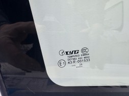 XYG 5801767855 a IVECO DAILY III 2014- Лобове скло праве Нове