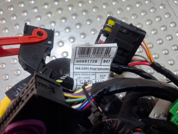 Fiat OE ЕЛЕКТРИЧНА ПРОВОДКА КУЗОВА ЗАДНЯ 60691726 / 68182017AA FIAT ALFA ROMEO 06-