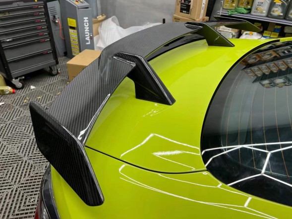 Китай 64024870085 Задній спойлер BMW карбоновий для легкових автомобілів