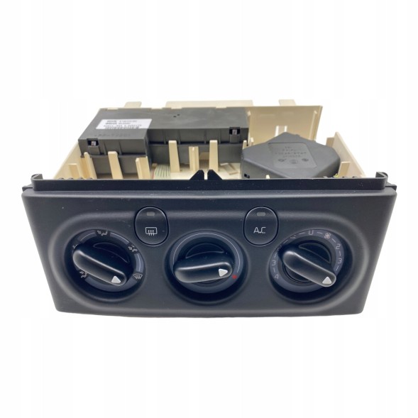 Renault OE 7701047917 Панель управління кондиціонером Renault Laguna I