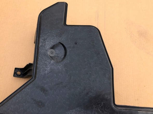 Audi OE 4KE.955.451.P Бак 4ke955451p рідина омивачів скла фари насос audi e-tron