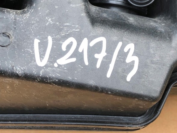 Audi OE 4KE.955.451.P Бак 4ke955451p рідина омивачів скла фари насос audi e-tron
