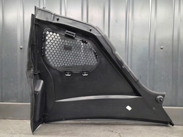 Mercedes-Benz OE A2148303500 Захисна накладка під лобовим склом, ліва, MERCEDES W214
