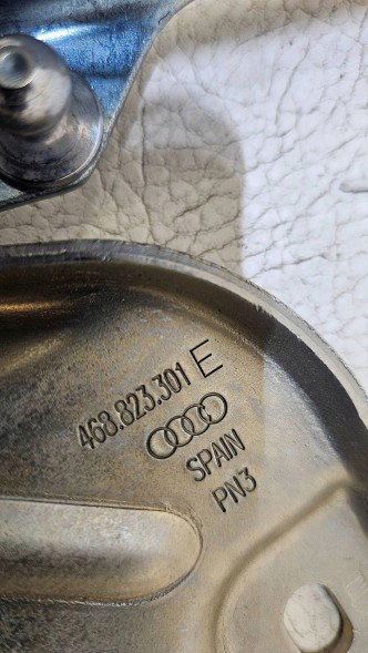 Audi OE 4G883302E GO Петля капота ліва права AUDI A6 C7 4G LIFT 4G883302E 4G8823301E НОВІ ОРИГІНАЛ