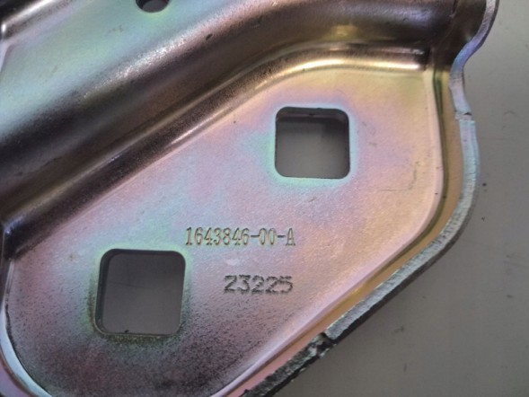 1643846-00-A 1643845-00-A TESLA MODEL 3 КРИШКА ПЕТЕЛЬ КАПОТУ ПЕРЕДНЯ ЛІВА ПРАВА OE 1667