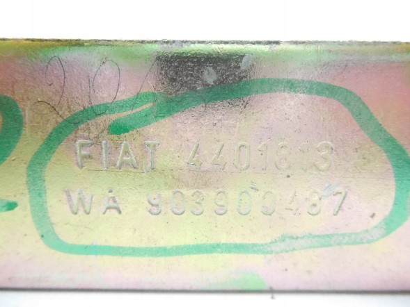 Fiat OE Кронштейн задньої підвіски Fiat Panda OE 4401813