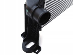 GT-Bergmann GT12-017 Інтеркулер повітря iveco daily v vi oe 5801255907, 5801526777