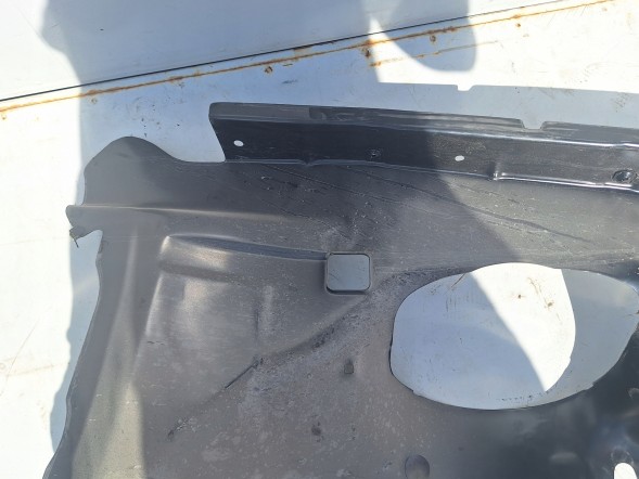 Volkswagen OE 1H0809104A ORG VW ГОЛЬФ 3 III ЧЕШКА КОЛІСНА АРКА НАДКОЛЕСО ЛИСТОВИЙ МЕТАЛ 1Х0809104А ОСЛОН