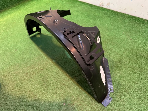 Porsche OE 98150149501 JACANT94 PORSCHE 981 BOSXTER НАДКОЛЕСО ВНУТРІШНЯ ПОРОЖНИНА КОЛЕСА ЛІВА ЗАДНЯ 98150149501