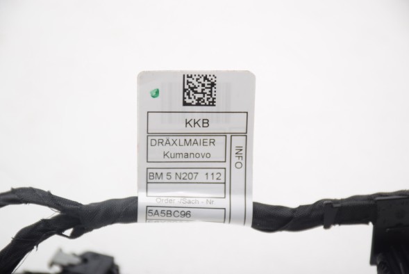 BMW OE 5A5BC96 ВСТАНОВЛЕННЯ ПЕРЕДНЬОГО БАМПЕРА BMW 7 G70 PDC