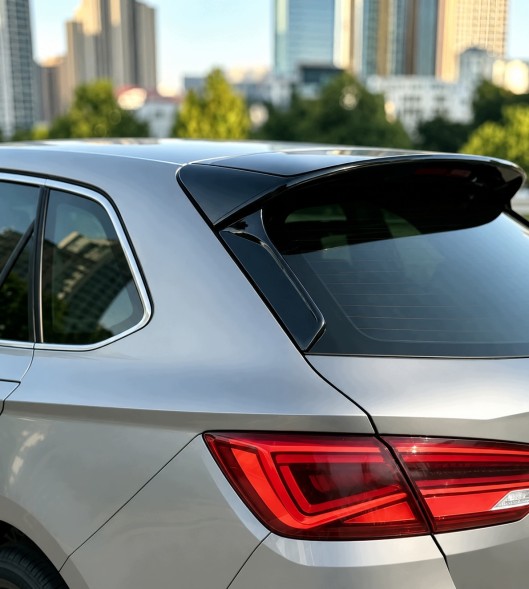CP SEAT LEON MK3 LOTKA SPOILER KOMBI 2012-2020 CZARNY POŁYSK SEAT LEON MK3 ЛОПАТКА СПОЙЛЕР УНІВЕРСАЛ 2012-2020 ЧОРНИЙ ГЛЯНЕЦЬ+БІЧНІ СПОЙЛЕРИ