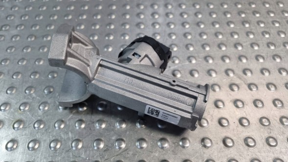 Fiat OE STACYJKA KLUCZYK BLOKADA FIAT DUCATO 06- 46864688 68712074AA NOWY ORYGINAŁ Стаціонер ключ блокування fiat ducato 06- 46864688 68712074aa новий оригінал