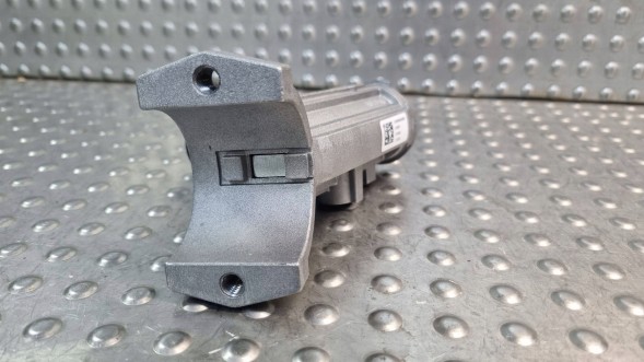 Fiat OE STACYJKA KLUCZYK BLOKADA FIAT DUCATO 06- 46864688 68712074AA NOWY ORYGINAŁ Стаціонер ключ блокування fiat ducato 06- 46864688 68712074aa новий оригінал