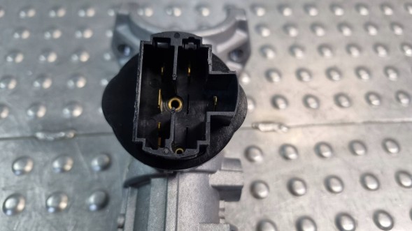 Fiat OE STACYJKA KLUCZYK BLOKADA FIAT DUCATO 06- 46864688 68712074AA NOWY ORYGINAŁ Стаціонер ключ блокування fiat ducato 06- 46864688 68712074aa новий оригінал