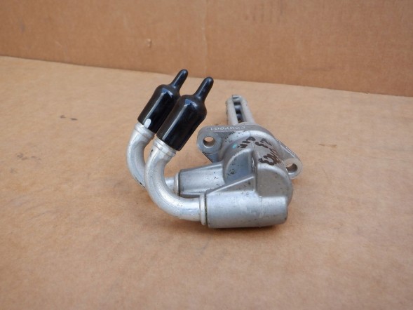 Ford OE GD9V-7P146-AA РЕДУКТОР РАДІАТОРА FORD FOCUS MK3 RS 2.3 EB