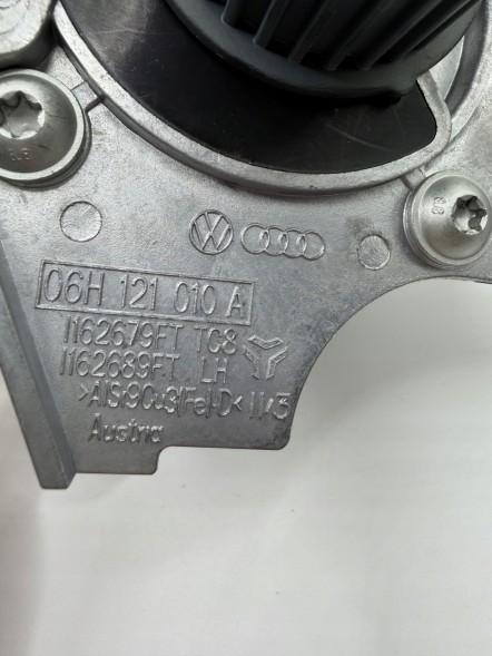Volkswagen OE P682 06H121026 06H121026AB 06H121010A 06H121111K 06H121026DD Водяна помпа охолодження двигуна VW AUDI SKODA SEAT
