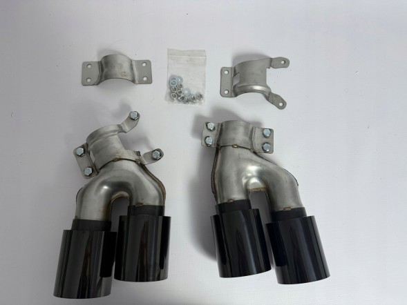 100 BMW G30 G31 KOŃCÓWKI WYDECHU RURY PODWÓJNE LAKIEROWANE CZARNY POŁYSK Bmw g30 g31 наконечники вихлопу труби подвійні лаковані чорний глянець