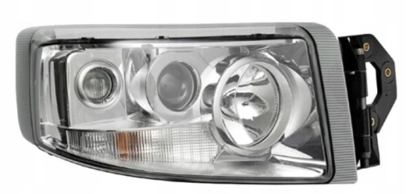 Китай 15143521 ФАРА ПРАВА RENAULT PREMIUM DXI