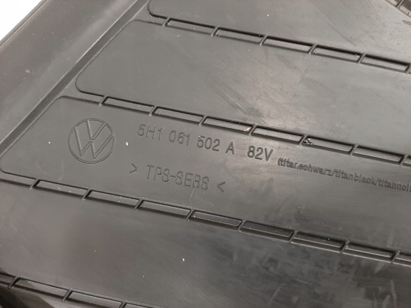 Volkswagen OE КОМПЛЕКТ ГУМОВИХ Килимків VW GOLF VIII 5H1061502A