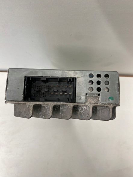 BMW OE 6846905 ROZ ПІДСИЛЮВАЧ РАДІО АУДІО ОРИГІНАЛ 6846905 BMW 2 F22 F23 17R