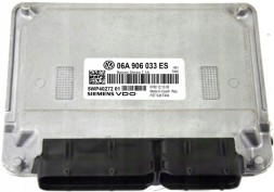 Volkswagen OE Блок керування двигуном (ЕБУ) VW CADDY 06A906033ES 5WP40272 01 IMMO OFF