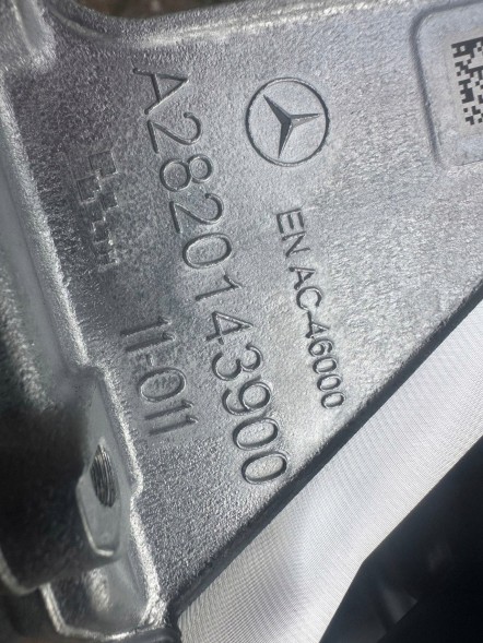 Mercedes-Benz OE Піддон масляний Mercedes GLB GLA 1.3 CGI A W177 2820143900