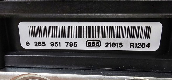 Renault OE 8201142434 RENAULT 123AUTOCZESCI НОВИЙ ОРИГІНАЛЬНИЙ НАСОС ABS RENAULT KANGOO III - 8201142434