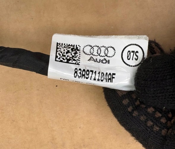 Audi OE Nowa Instalacja Wiązka Zderzaka Tył Tylnego 83a971104AF AUDI Q3 83A OEM 4xPDC 2xRADAR Нова проводка бампера заднього 83a971104AF для AUDI Q3 83A OEM