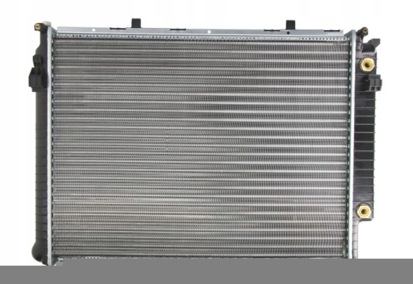 Thermotec D7M024TT Радіатор mercedes-benz e-class s210 e 300 автомат.