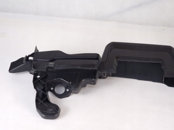KAMEX KAMEX-51747474221 Кришка повітрозабірника BMW F40 F44 51747474221
