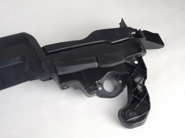 KAMEX KAMEX-51747474221 Кришка повітрозабірника BMW F40 F44 51747474221