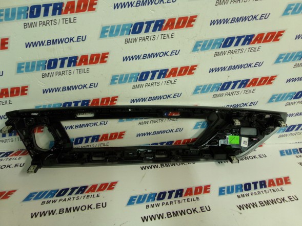 BMW OE BMW X3 G01 X4 G02 ПЛАНКА КОНСОЛІ НОВА (НЕВЕЛИКИЙ ВІДКОЛ НА КУТКУ) 9363490