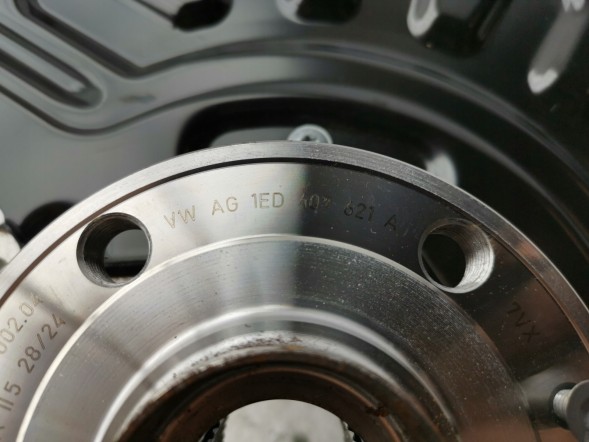 Volkswagen OE 1N3407256E, DWP465352OE Цапфа поворотна права передня VW ID. Buzz 1N3407256E