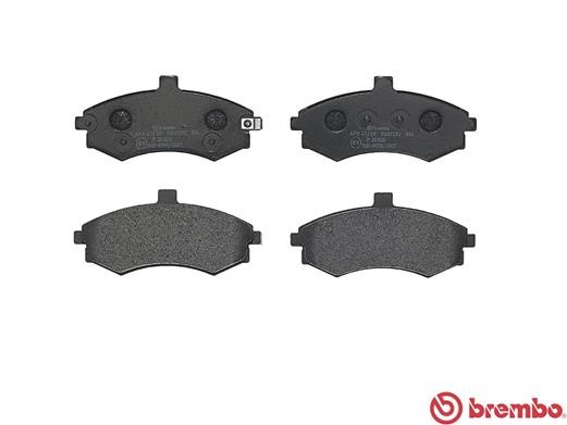 P30020 BREMBO Комплект гальмівних колодок з 4 шт дисків